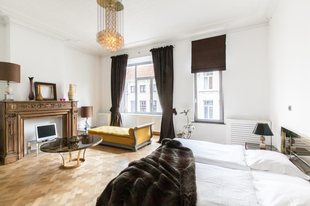 B&B Quatre20Cinq Антверпен Экстерьер фото